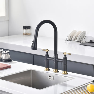 SUMERAIN Brücken-Küchenarmatur mit herunterziehbarer Brause, 2 Griffe, 3 Löcher, Küchenspüle-Wasserhahn, 20,3 cm, Mittelset, Schwarz und Gold