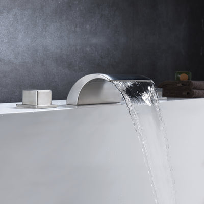 Römischer Wannenhahn aus gebürstetem Nickel, Wasserfallauslauf für hohe Durchflussrate, inklusive Ventil und Innengarnitur