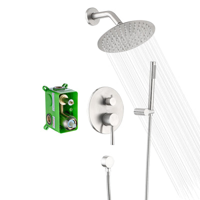 Wandmontiertes Regenduschsystem aus gebürstetem Nickel mit Einbauventil